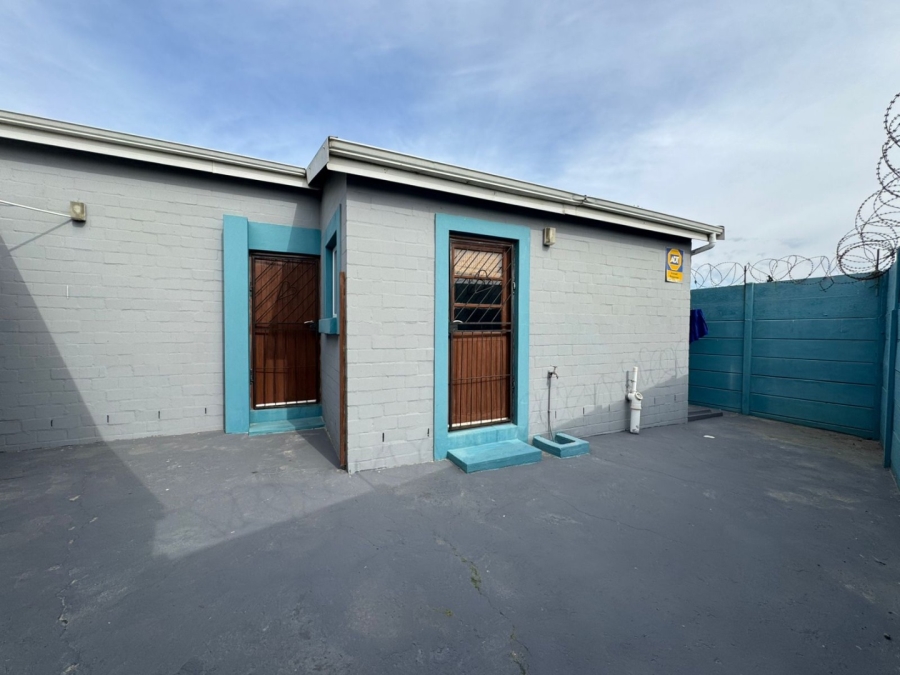 To Let 2 Bedroom Property for Rent in Fountain Village Western Cape